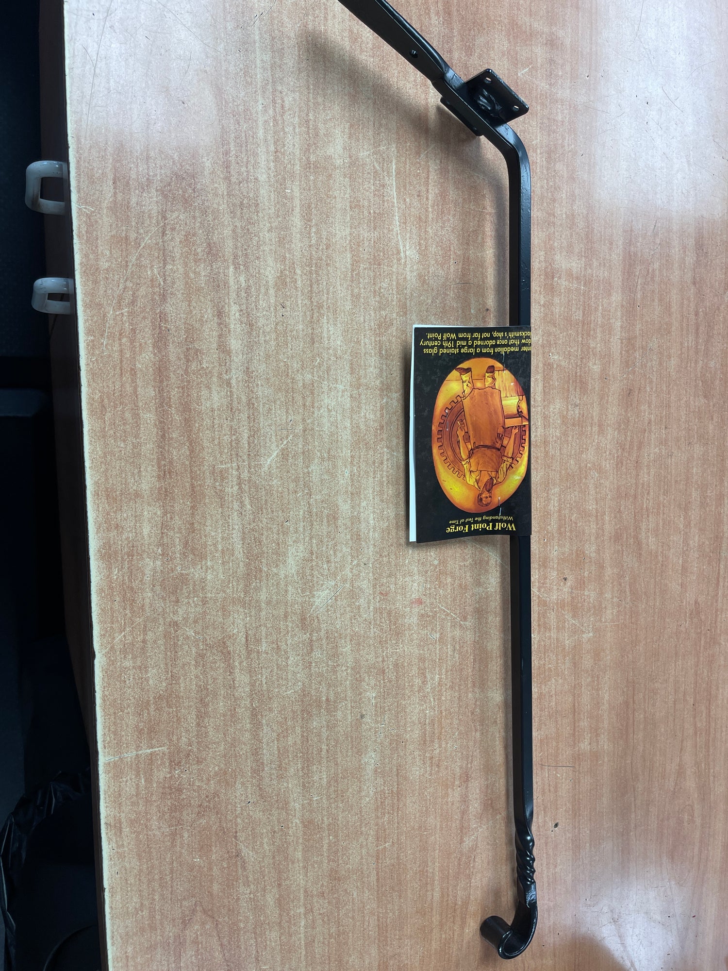 Erva wall hanger