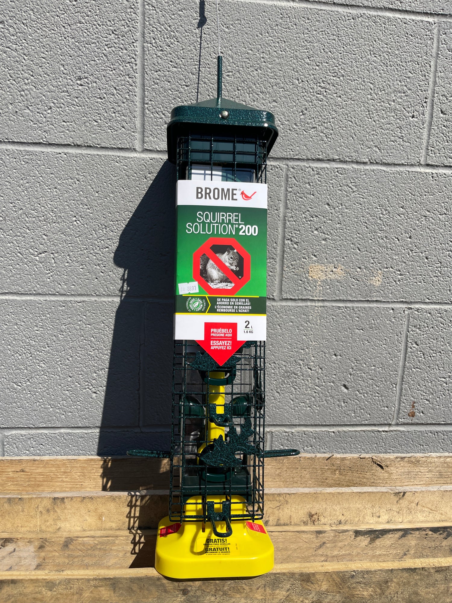 Brome feeder