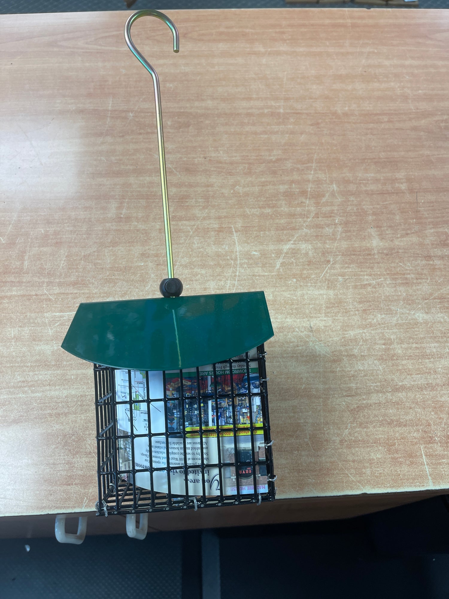 Suet feeder